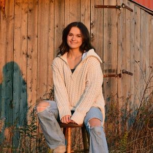 Meet your Posher, Kendra